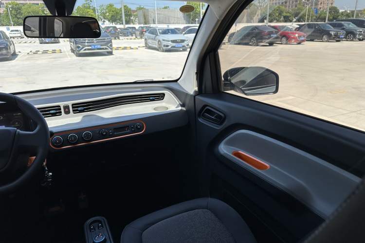 Used Wuling Hongguang MINIEV 2020 Enjoyment Model Lithium Iron Phosphate