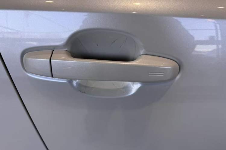 Used Toyota C-HR 2023 2.0L Luxury Edition
