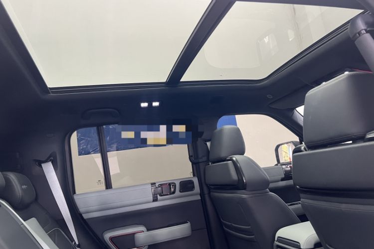 Used Formula Leopard Leopard 5 2023 Explore Edition
