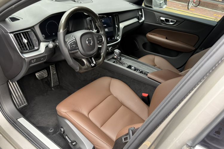 Used Volvo S60 2021 T4 Zhiyi Luxury Edition