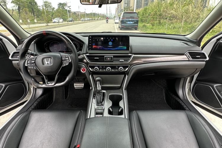 Used Honda Accord 2022 260TURBO Phantom Night · Prestige Edition Interior 4