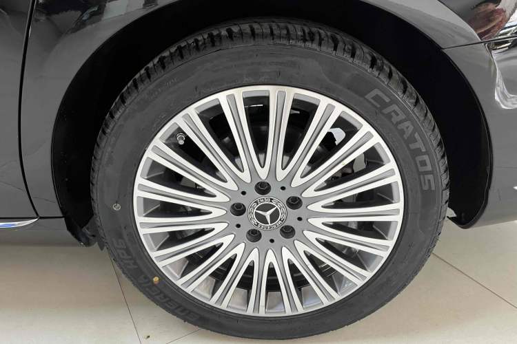 Used Mercedes-Benz E-Class 2020 Facelift E 300 L Stylish Edition