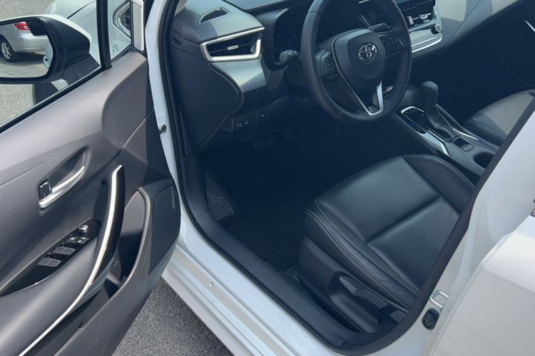 Used Toyota Levin 2024 Smart Electric Hybrid Dual-Engine 2.0L Leading Edition