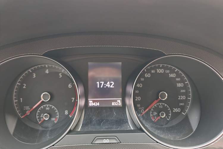 Used Volkswagen Golf Sportsvan 2016 230TSI Automatic Trend Edition
