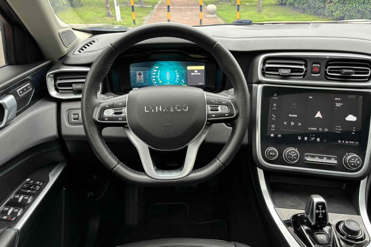 Used Lynk & Co 01 EM-P 2018 1.5T PHEV JingPro National Emission Standard V
