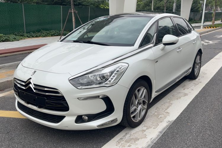 Used DS 5 2013 1.6T Elegant Edition THP160