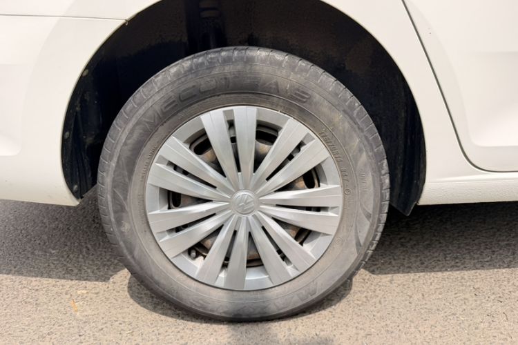 Used Volkswagen Santana 2019 1.5L Manual Fashion Edition China VI Standard Exterior 8