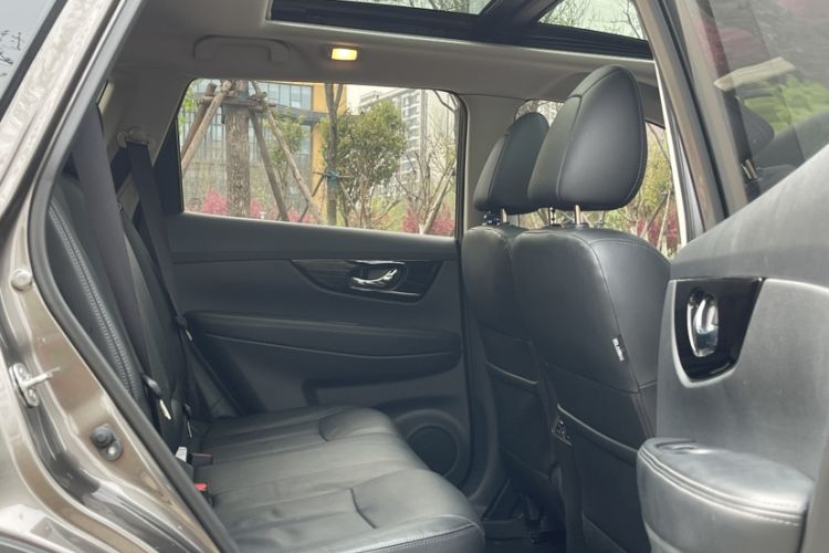 Used Nissan X-Trail 2020 2.0L XL ITS CVT 2WD SmartConnect Comfort Edition Interior 1