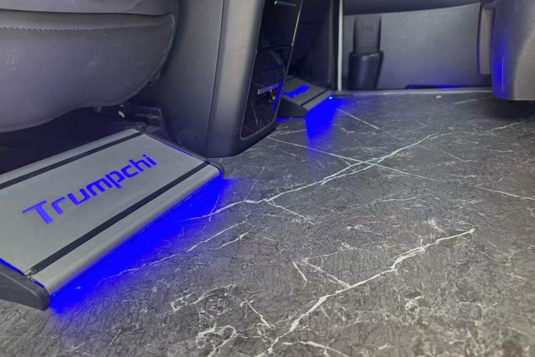 Used GAC Trumpchi M8 2023 Lingxiu Series 390T Luxury Edition Exterior 7