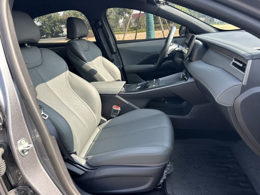 BYD Qin PLUS — снимка 18