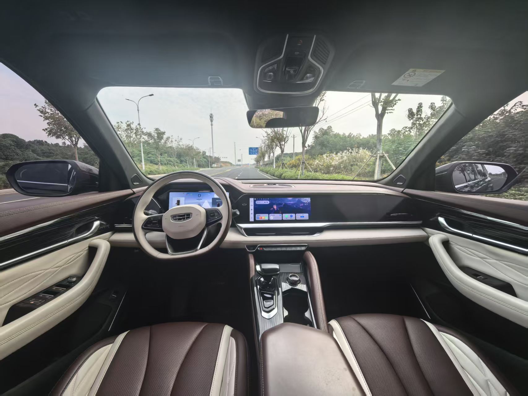 Geely Auto Monjaro L 2021 2.0TD DCT EVO Two-Wheel Drive Smart Luxury Version — снимка 10