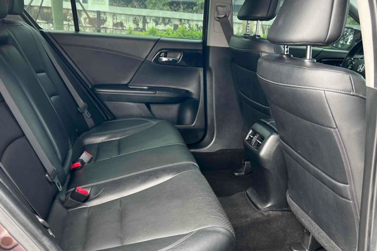 Used Honda Accord 2016 2.0L Elite Edition
