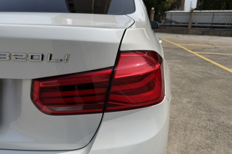 Used BMW 3 Series 2018 320Li Fashion Model
