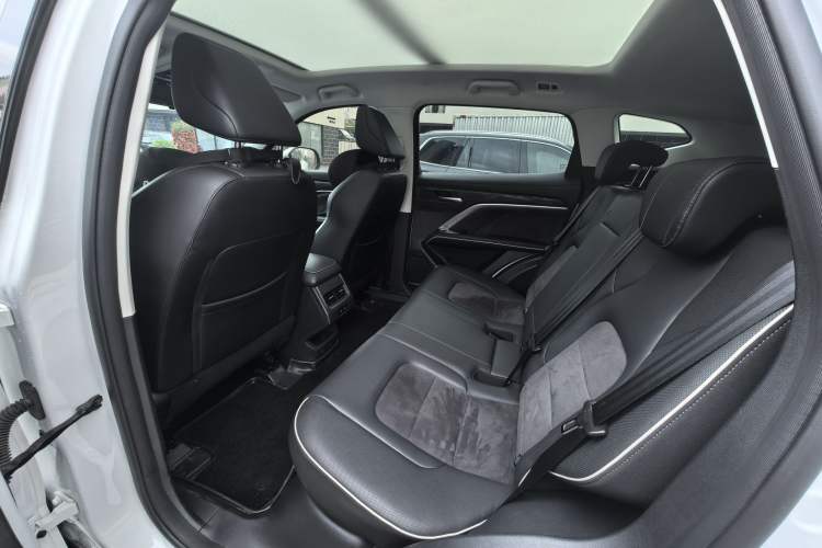 Used Haval H6 2023 National Trend Edition 1.5T Automatic Champion Version
