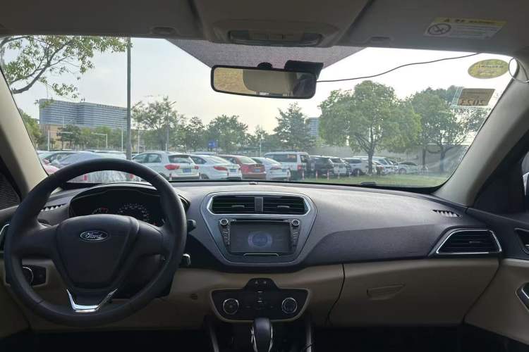 Used Ford Escort 2015 1.5L Automatic Comfort Edition