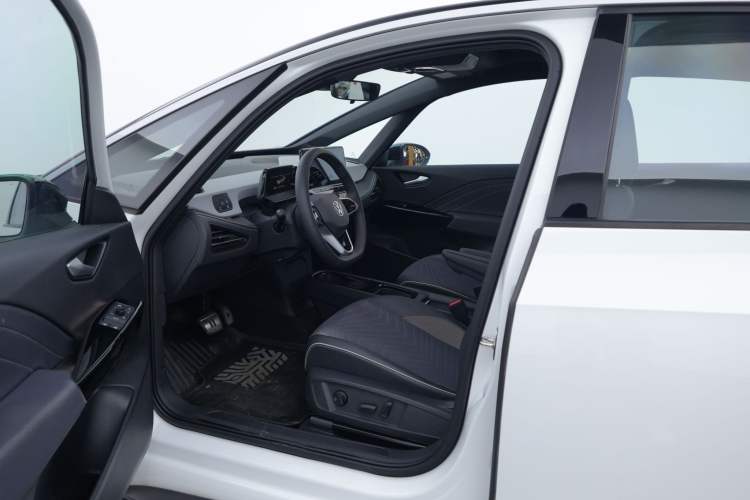 Used Volkswagen ID.3 2024 Outstanding Edition Interior 3