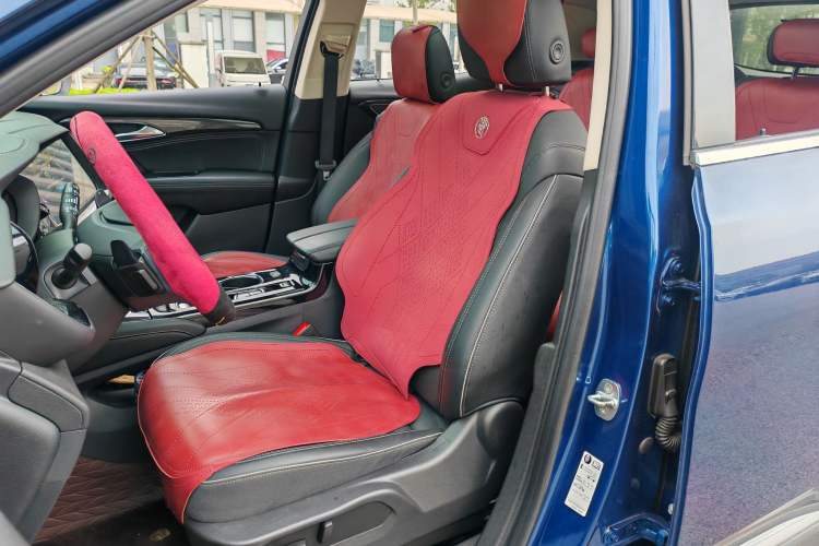 Used Buick Envision 2023 Encore S 652T Two-Wheel-Drive Luxury Model