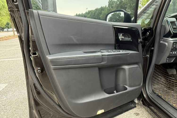 Used Honda Elysion 2019 2.0L Hybrid Luxury Edition