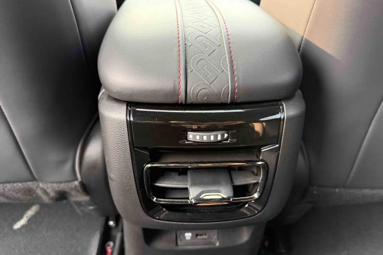 Used GAC Trumpchi EMPOW 2023 270T DCT J16 Version
