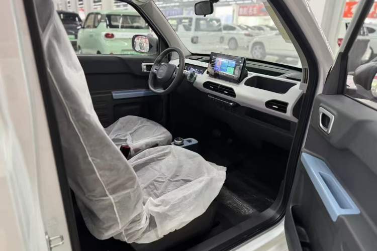Used Geely Auto Panda 2024 Panda Mini 200km Endurance Bear
