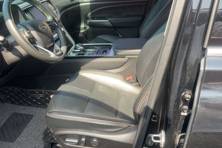 Used GAC Trumpchi GS8 2020 390T Two-Wheel Drive Luxury Smart Connectivity Version (7 Seats)