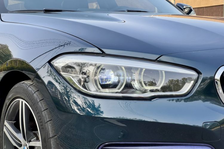 Used BMW 1 Series 2015 120i Sport Design Package
