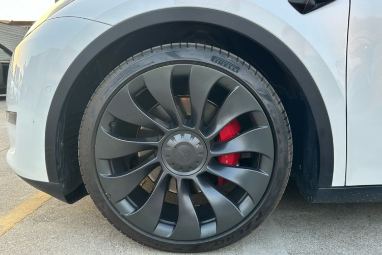 Used Tesla Model Y 2022 Performance High-Performance All-Wheel-Drive Version
