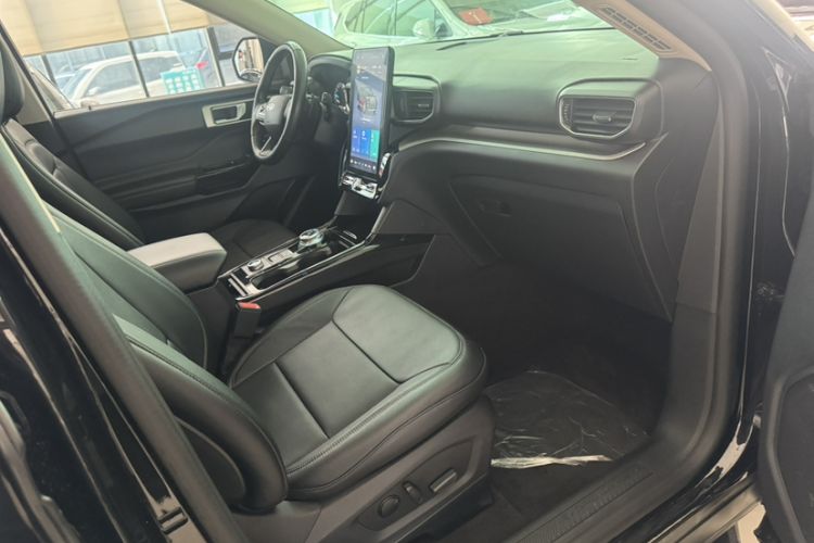 Used Ford Explorer 2020 EcoBoost 285 4x4 Trend Edition 7-Seater
