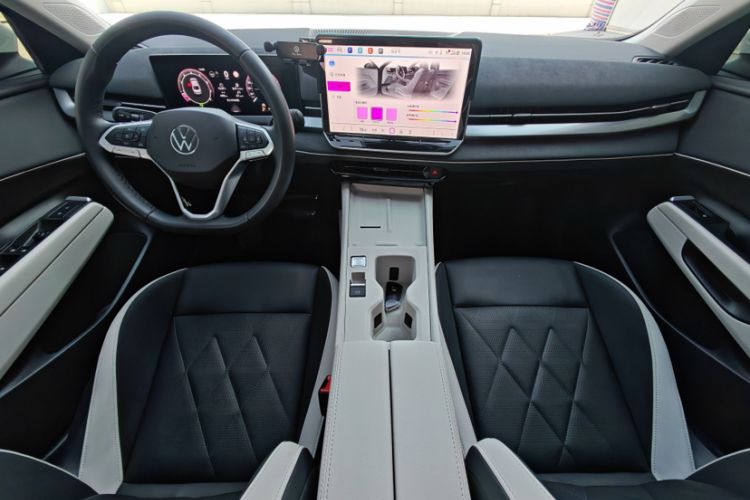 Used Volkswagen Sagitar 2026 Model L 300TSI DSG Elite Version
