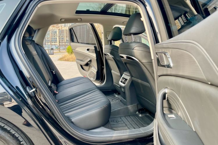 Used Hongqi H5 2024 1.5T DCT Smart Connect Flagship Edition
