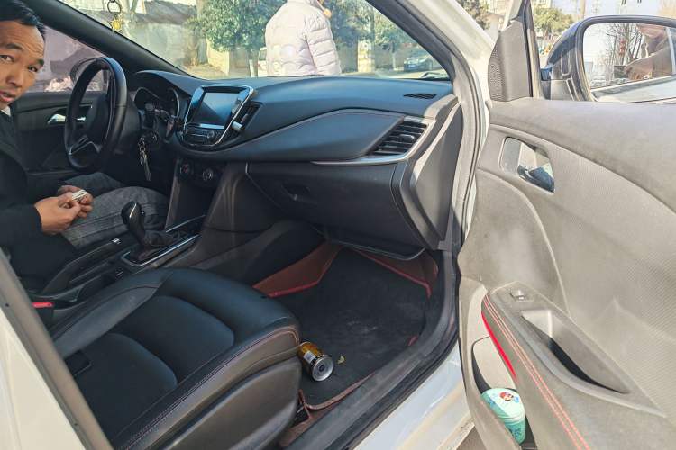 Used Chevrolet Monza 2019 RS 330T Automatic Sporty Edition China VI Standard