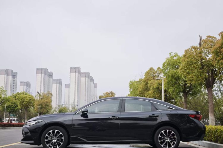 Used Toyota Avalon 2023 2.0L Premium Edition Exterior 11