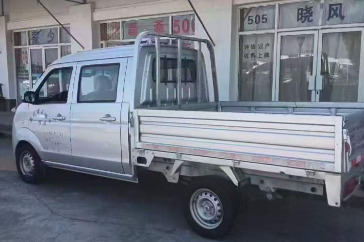 Used Jinbei T3 2015 1.3L Double-Cab Comfort Version DLCG12
