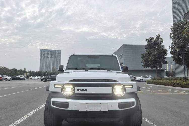 Used iCAR V23 2025 501 Four-Wheel Drive Advanced Version