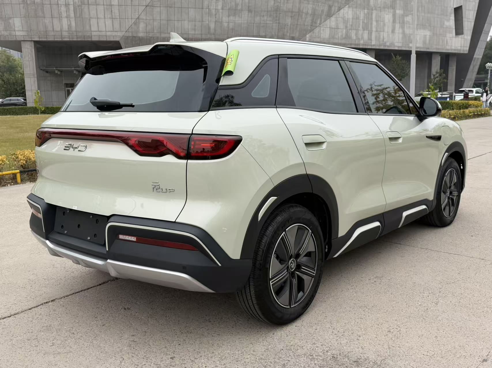 BYD Yuan UP 2024 401KM Beyond Edition — снимка 15