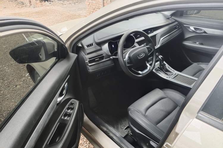 Used Geely Auto Emgrand 2021 UP 1.5L CVT Luxury Model Interior 1