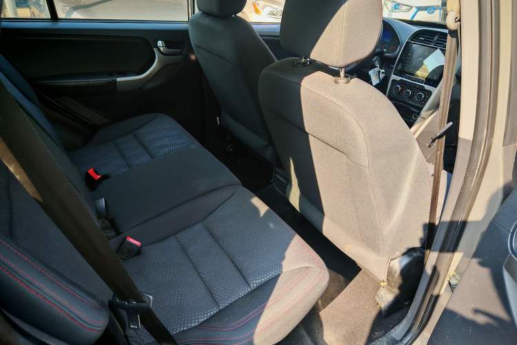 Used Chery Tiggo 3 2015 1.6L Manual Fashion Sport Edition
