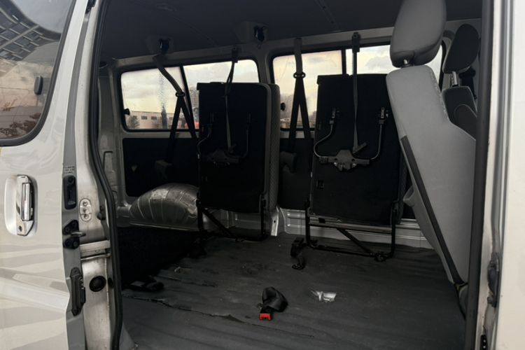 Used Jinbei Express 2020 2.0L Upgraded Version China VI Standard 6-Seater 1TZS