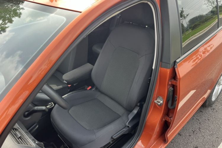 Used Volkswagen Santana 2015 Haval H6 1.6L Automatic Luxury Model
