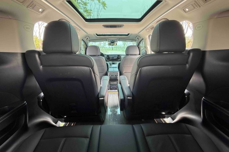 Used GAC Trumpchi M8 2023 Master Series 390T Prestige Edition Interior 6