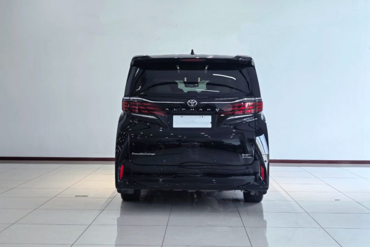 Used Toyota Alphard 2024 Dual-Engine 2.5L Deluxe Edition