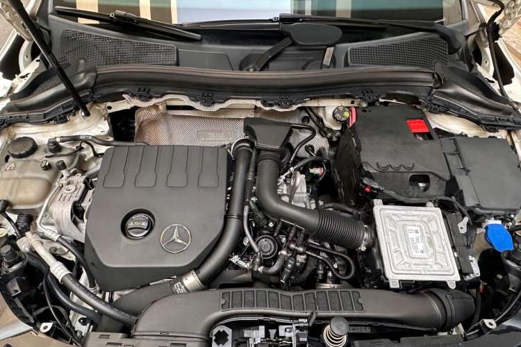 Used Mercedes-Benz GLA 2020 GLA 200 Interior 9