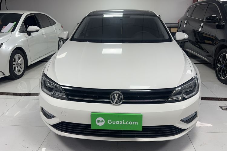 Used Volkswagen Lamando 2017 230TSI DSG Fashion Edition
