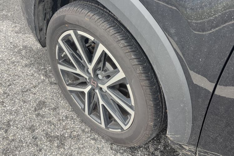 Used SOL X8 PLUS 2023 1.5 TGDI DCT Smart Edition 7-Seater Exterior 3