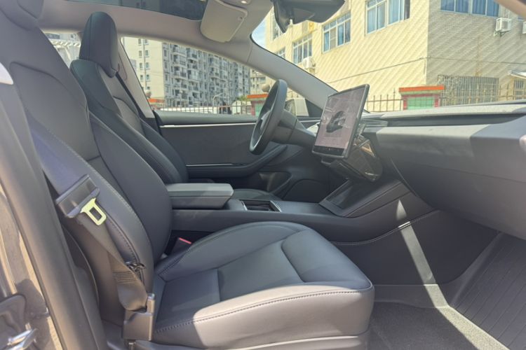 Used Tesla Model 3 2023 Rear-Wheel-Drive Version