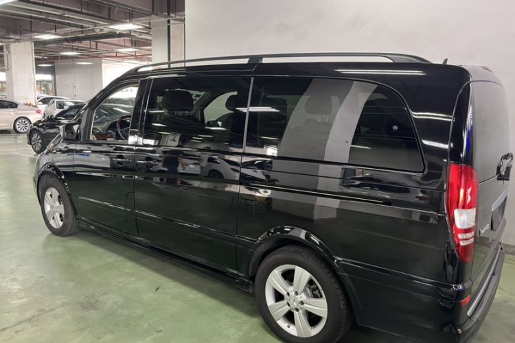 Used Mercedes-Benz Viano 2015 3.0L Partner Edition Exterior 3