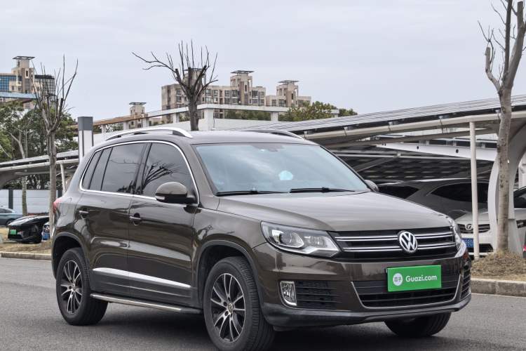 Used Volkswagen Tiguan 2015 1.8TSI Automatic Two-Wheel Drive Luxury Model Exterior 1