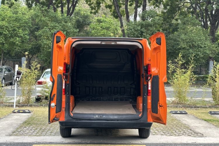 Used Ruichi EC75 2023 Pioneer Model I 41.85 kWh
