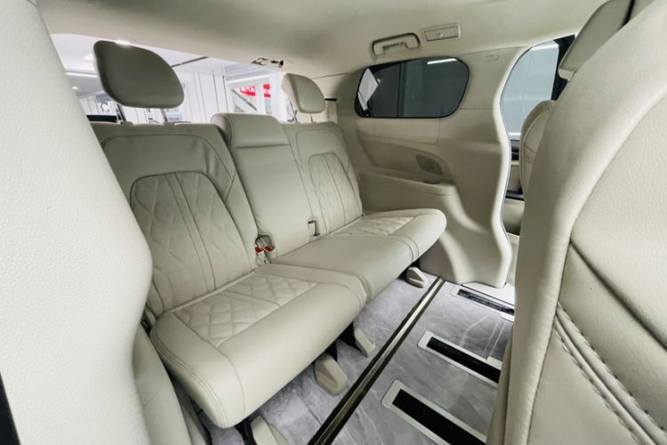 Used Buick GL8 2023 ES Lu Zun Comfort Model
