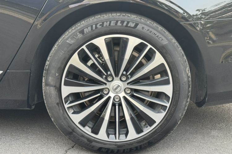 Used Volvo S90 2024 B5 Zhiyi Luxury Edition Exterior 4